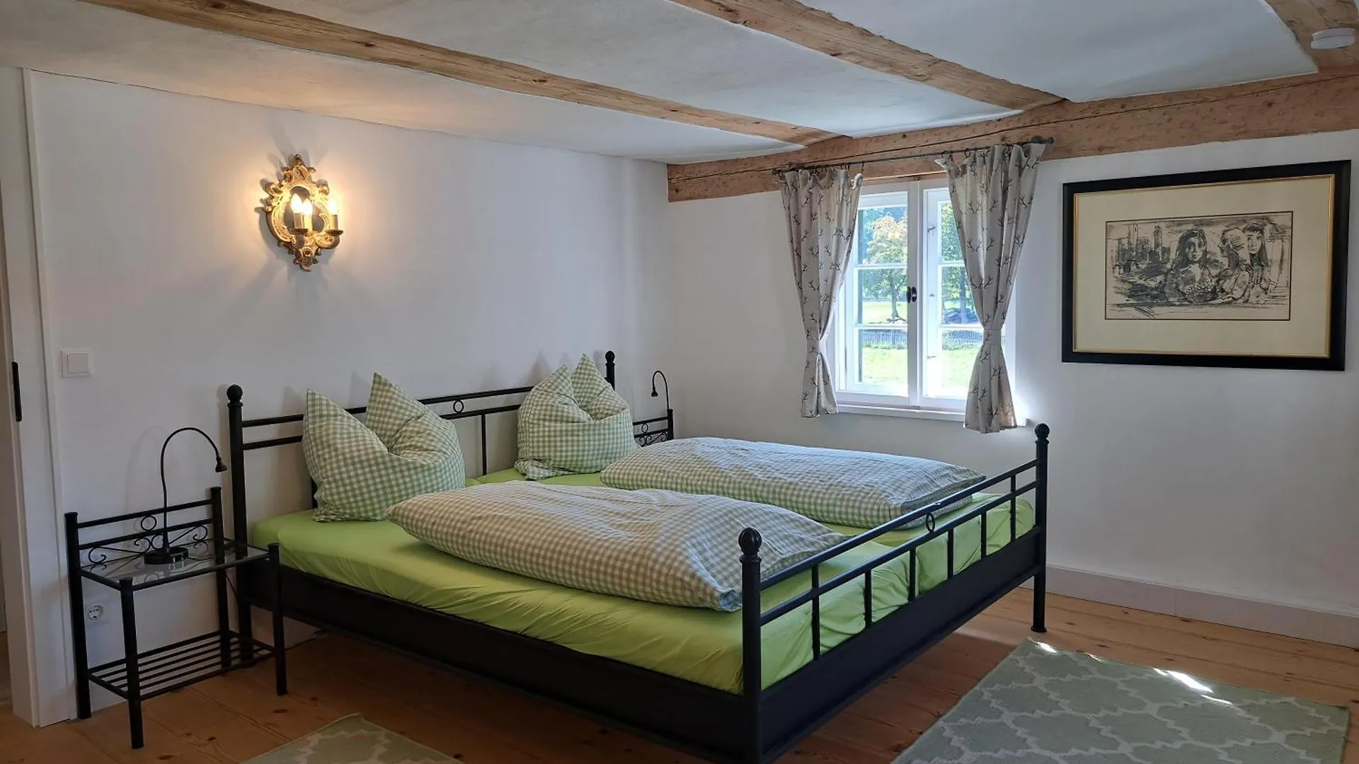 Neu! Ferienwohnungen Im Lueftlmalereck, Hennalahaus Oberammergau