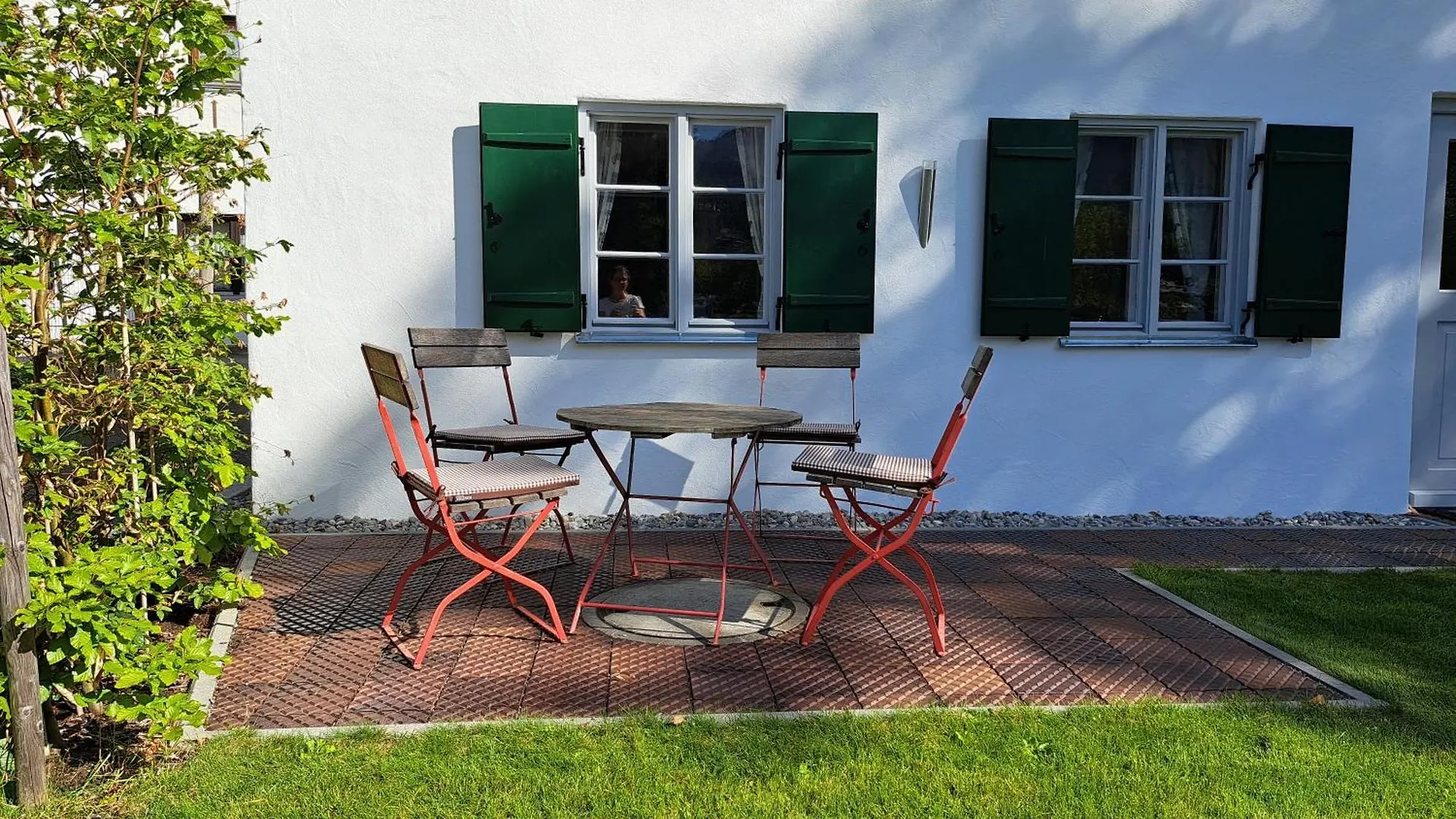 Neu! Ferienwohnungen Im Lueftlmalereck, Hennalahaus Oberammergau Apartment