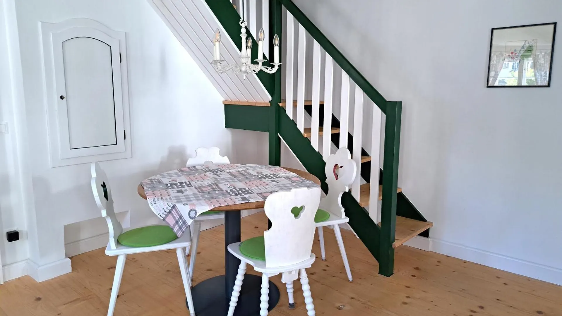 Apartment Neu! Ferienwohnungen Im Lueftlmalereck, Hennalahaus Oberammergau Germany